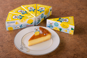 直営店舗：ミジュマルのケーキピック付をお付けいたします。