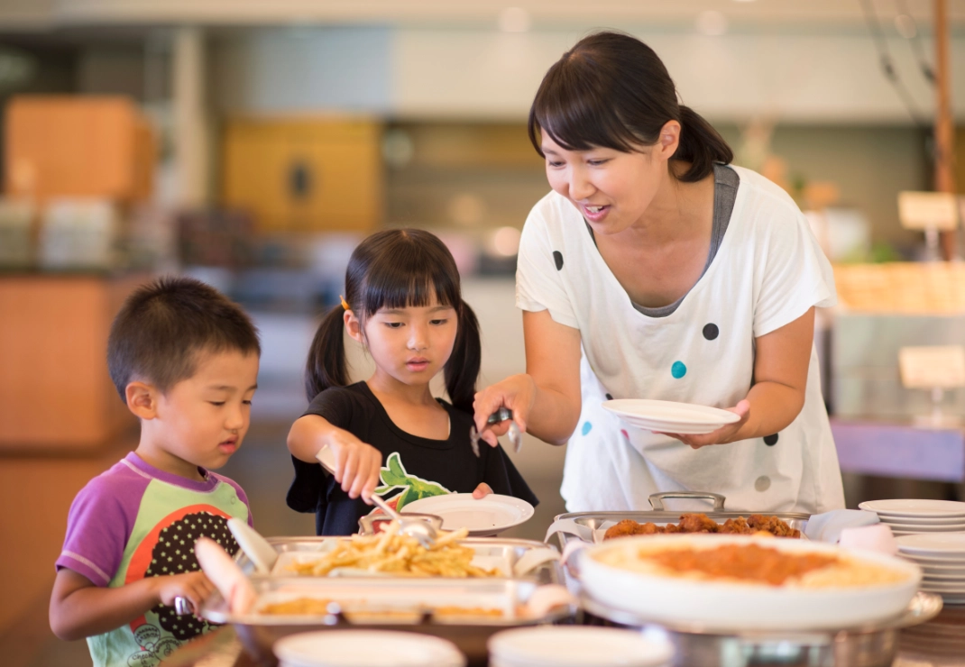 １日の始まりを、和洋ブッフェでおいしく楽しく堪能